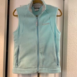 COLUMBIA Women’s Light Blue Fleece Vest Size S- Sassy!